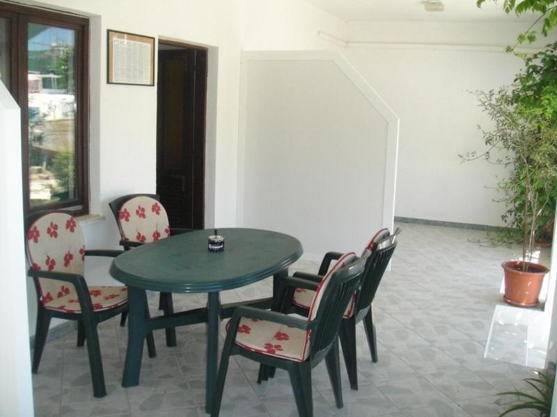 Apartments Ivan Orlic Vinisce Bilik gambar