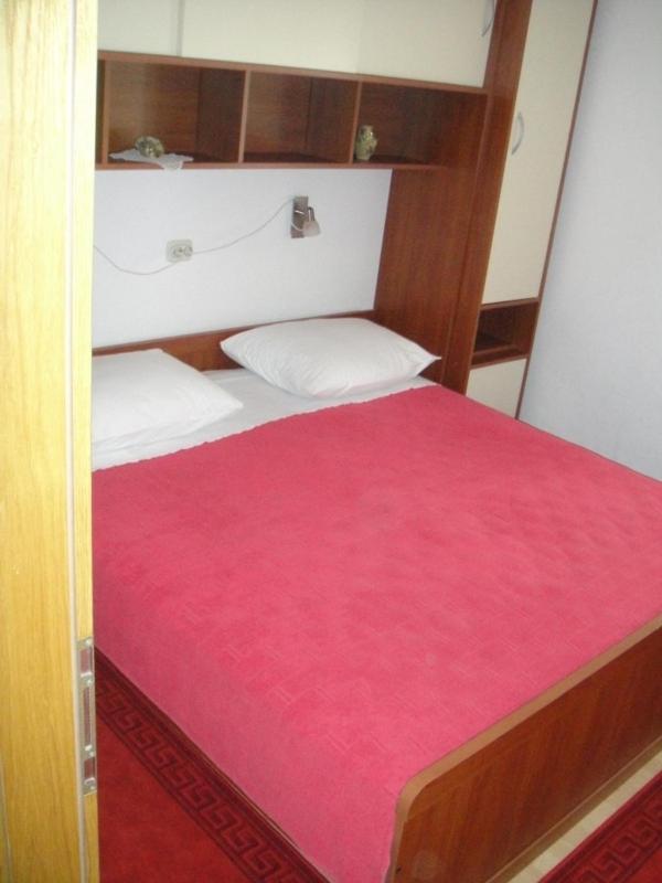 Apartments Ivan Orlic Vinisce Luaran gambar